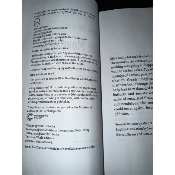 The Movement Petra Hulova Uncorrected Proof Paperback - Picture 9 of 11